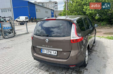 Мінівен Renault Grand Scenic 2011 в 