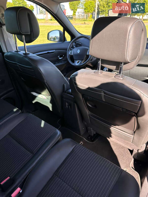 Минивэн Renault Grand Scenic 2012 в Бродах