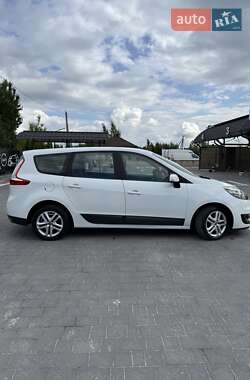 Мінівен Renault Grand Scenic 2013 в 