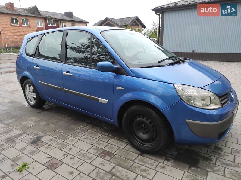 Минивэн Renault Grand Scenic 2005 в 