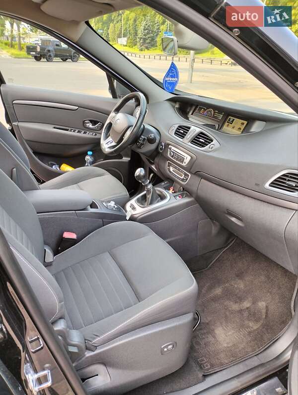 Минивэн Renault Grand Scenic 2015 в Броварах