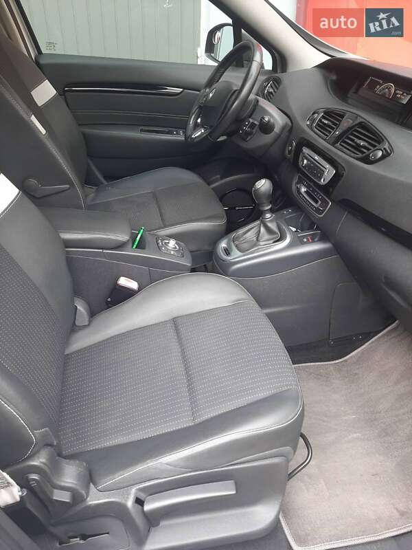 Минивэн Renault Grand Scenic 2013 в Теребовле