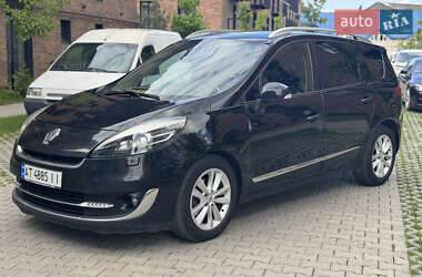 Минивэн Renault Grand Scenic 2013 в 