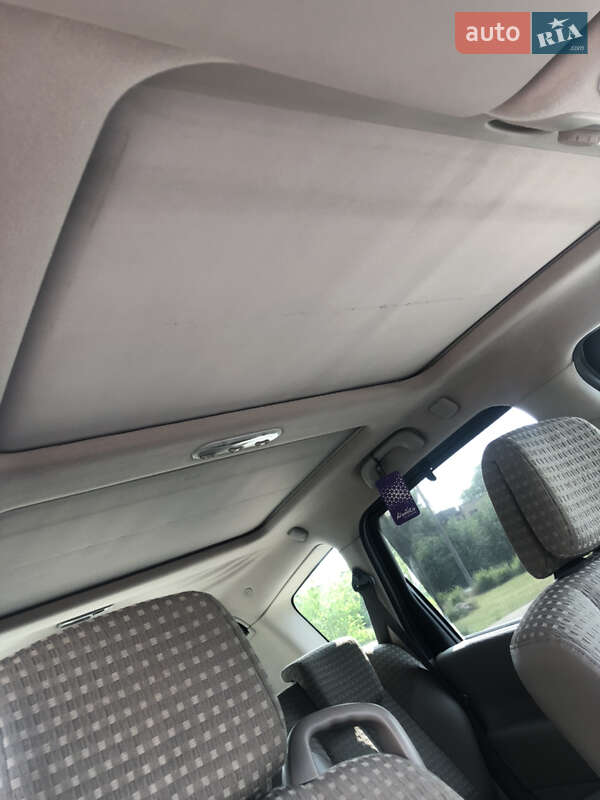 Минивэн Renault Grand Scenic 2006 в Запорожье