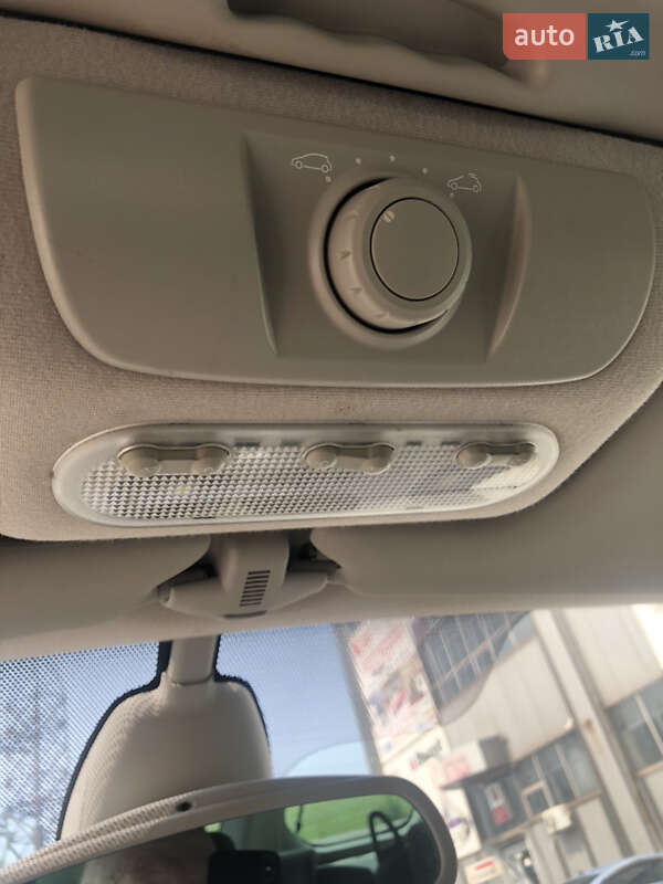 Минивэн Renault Grand Scenic 2006 в Запорожье
