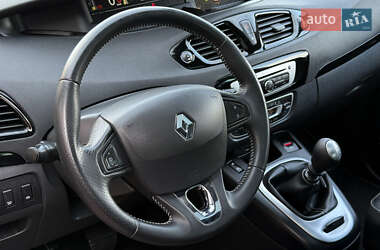 Минивэн Renault Grand Scenic 2014 в 