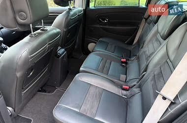 Минивэн Renault Grand Scenic 2014 в 
