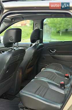 Мінівен Renault Grand Scenic 2014 в 