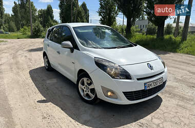 Renault Grand Scenic 2011 Renault Grand Scenic 2011