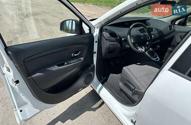 Минивэн Renault Grand Scenic 2011 в 