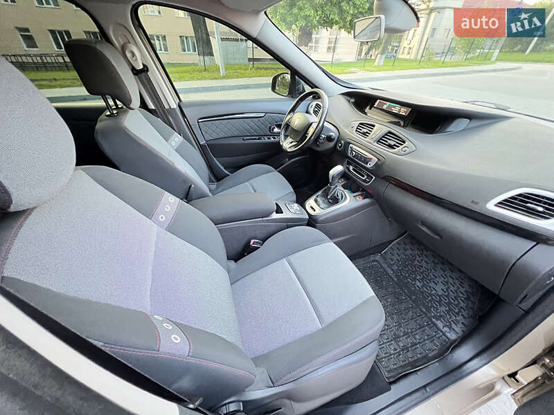 Минивэн Renault Grand Scenic 2013 в Городке