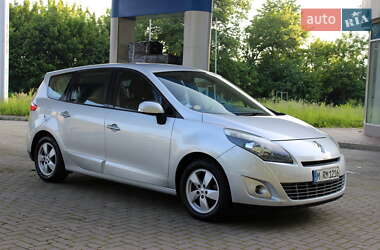 Мінівен Renault Grand Scenic 2009 в 