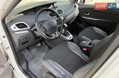 Мінівен Renault Grand Scenic 2014 в 