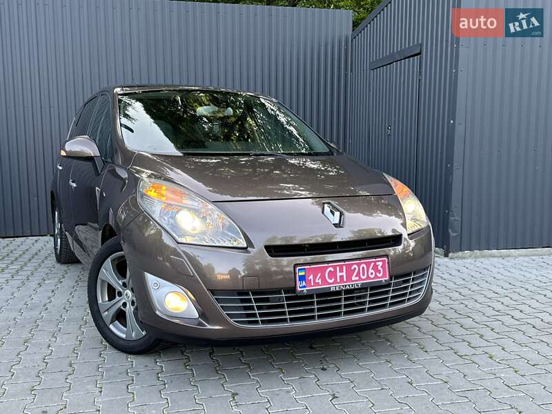 Мінівен Renault Grand Scenic 2010 в Дрогобичі