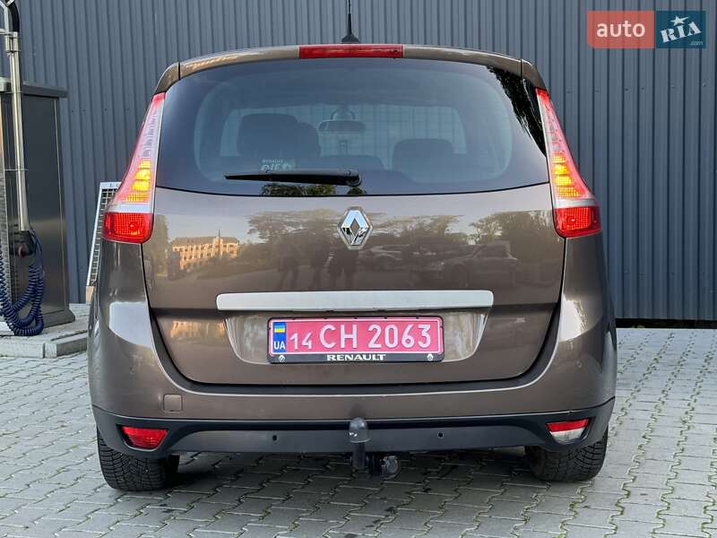 Мінівен Renault Grand Scenic 2010 в Дрогобичі
