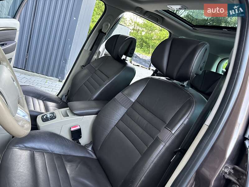 Мінівен Renault Grand Scenic 2010 в Дрогобичі