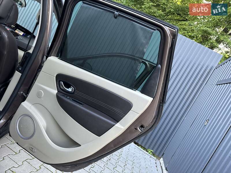 Мінівен Renault Grand Scenic 2010 в Дрогобичі
