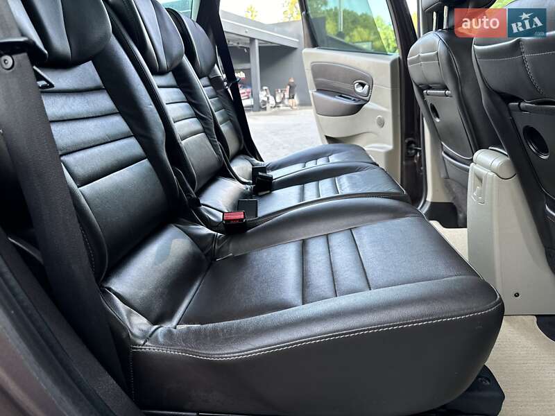 Мінівен Renault Grand Scenic 2010 в Дрогобичі