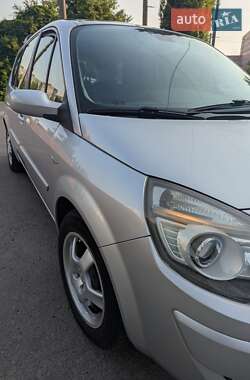 Минивэн Renault Grand Scenic 2008 в 