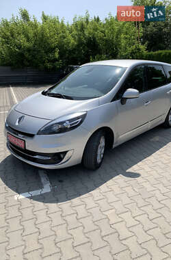 Мінівен Renault Grand Scenic 2012 в 