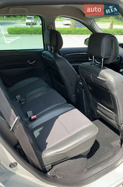 Мінівен Renault Grand Scenic 2012 в 