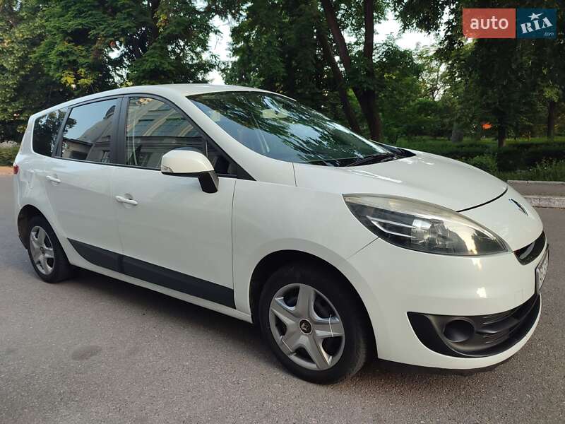 Минивэн Renault Grand Scenic 2012 в Белой Церкви