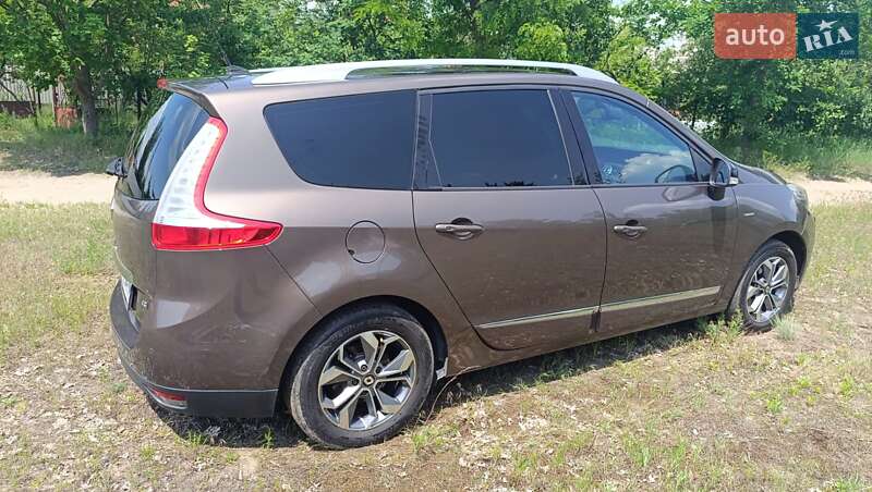 Минивэн Renault Grand Scenic 2014 в Киеве