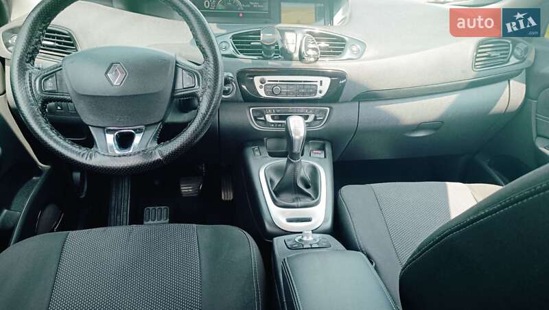 Минивэн Renault Grand Scenic 2014 в Киеве