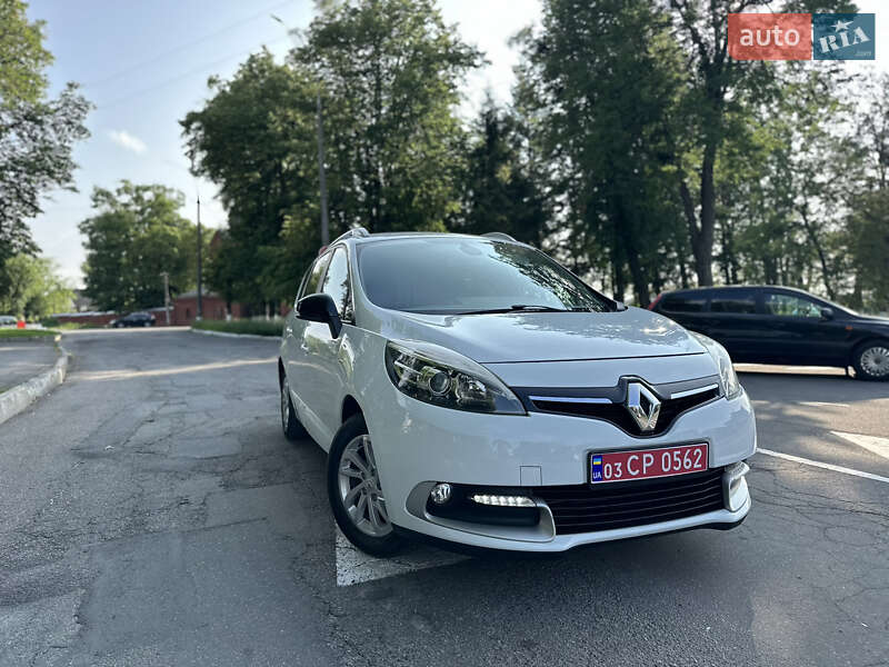 Renault Grand Scenic 2015