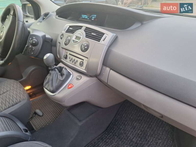 Минивэн Renault Grand Scenic 2007 в Изюме