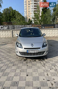 Мінівен Renault Grand Scenic 2011 в Хмельницькому