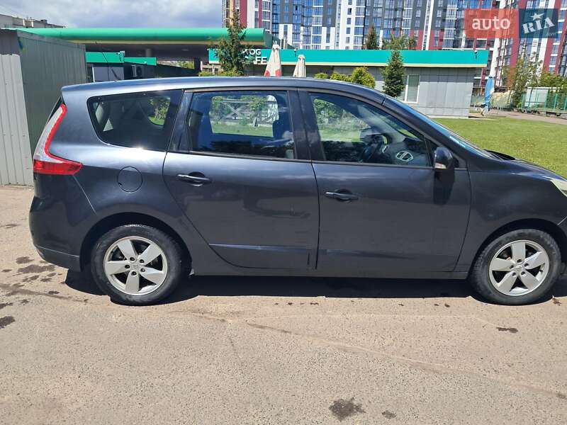 Мінівен Renault Grand Scenic 2009 в Луцьку