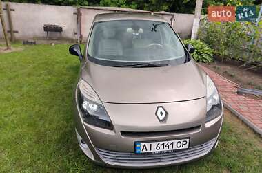 Минивэн Renault Grand Scenic 2011 в Киеве