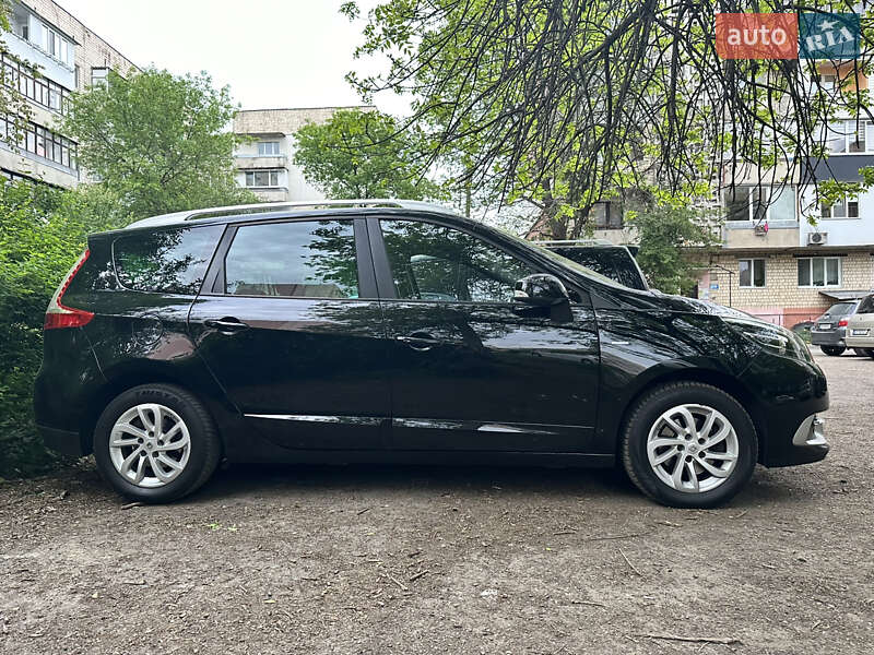 Минивэн Renault Grand Scenic 2016 в Черновцах