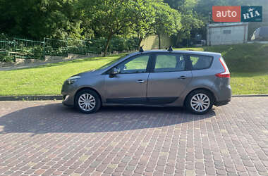 Минивэн Renault Grand Scenic 2012 в 