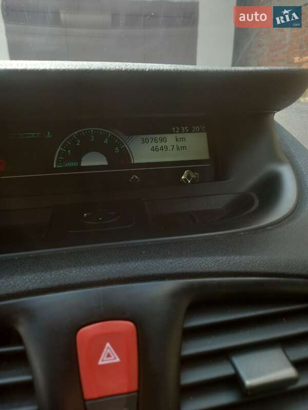 Мінівен Renault Grand Scenic 2011 в Чуднові