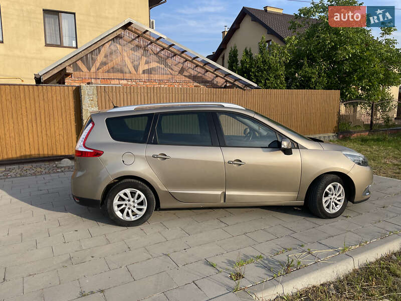 Мінівен Renault Grand Scenic 2014 в Стрию