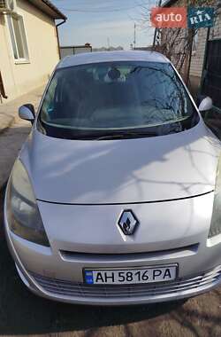 Минивэн Renault Grand Scenic 2009 в Голубовке
