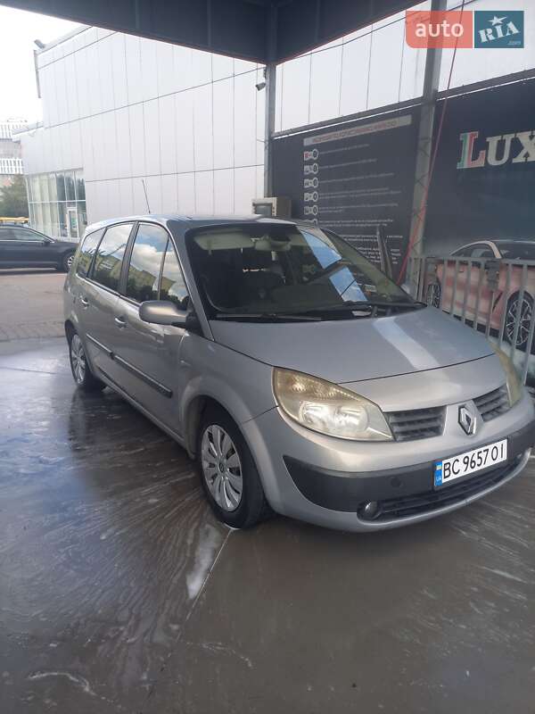 Renault Grand Scenic 2004
