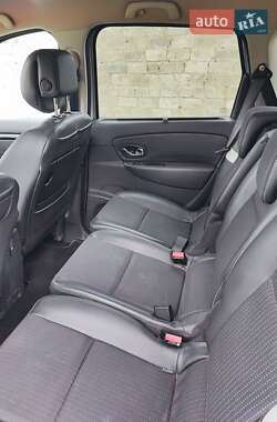 Мінівен Renault Grand Scenic 2012 в 