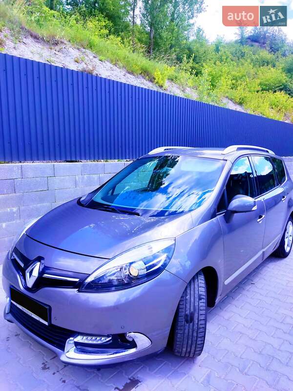 Мінівен Renault Grand Scenic 2015 в Івано-Франківську