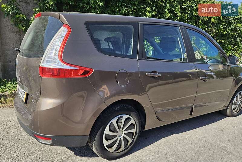 Мінівен Renault Grand Scenic 2012 в Вінниці фото 4 Мінівен Renault Grand Scenic 2012 в Вінниці