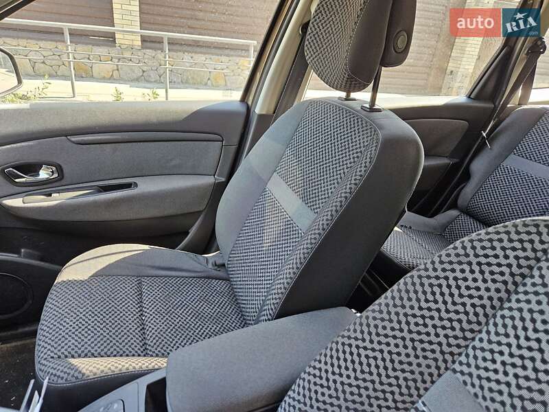 Мінівен Renault Grand Scenic 2012 в Вінниці фото 12 Мінівен Renault Grand Scenic 2012 в Вінниці