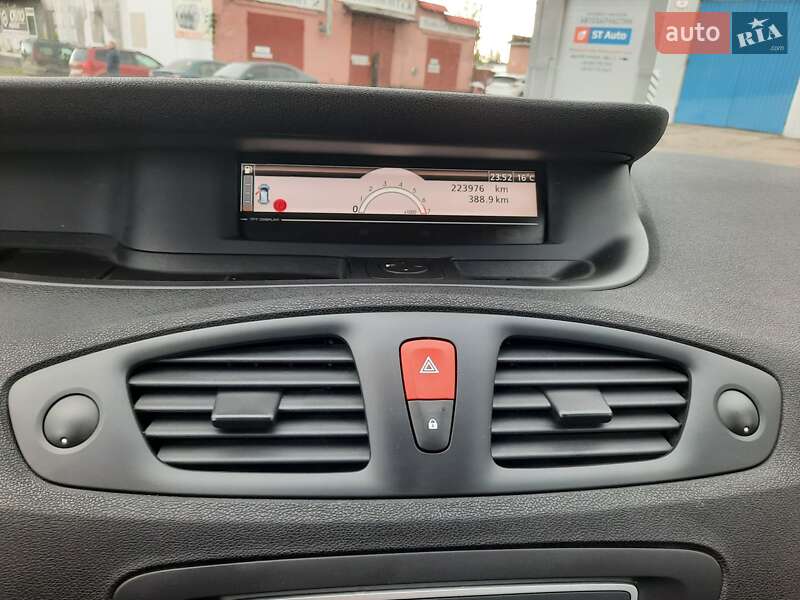 Мінівен Renault Grand Scenic 2010 в Полтаві