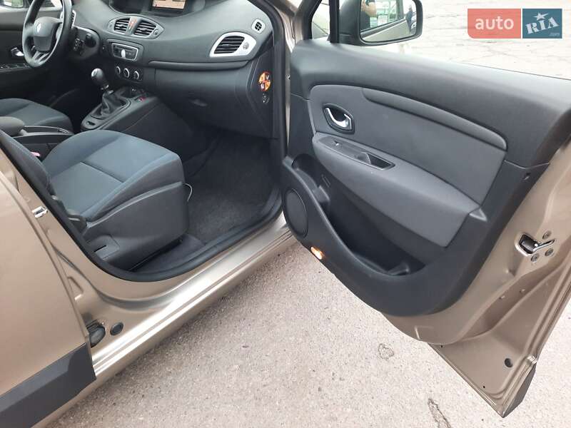 Мінівен Renault Grand Scenic 2010 в Полтаві