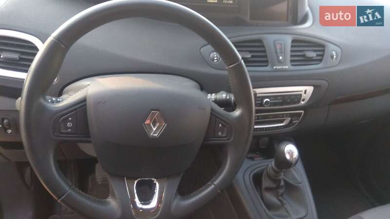 Мінівен Renault Grand Scenic 2013 в Запоріжжі