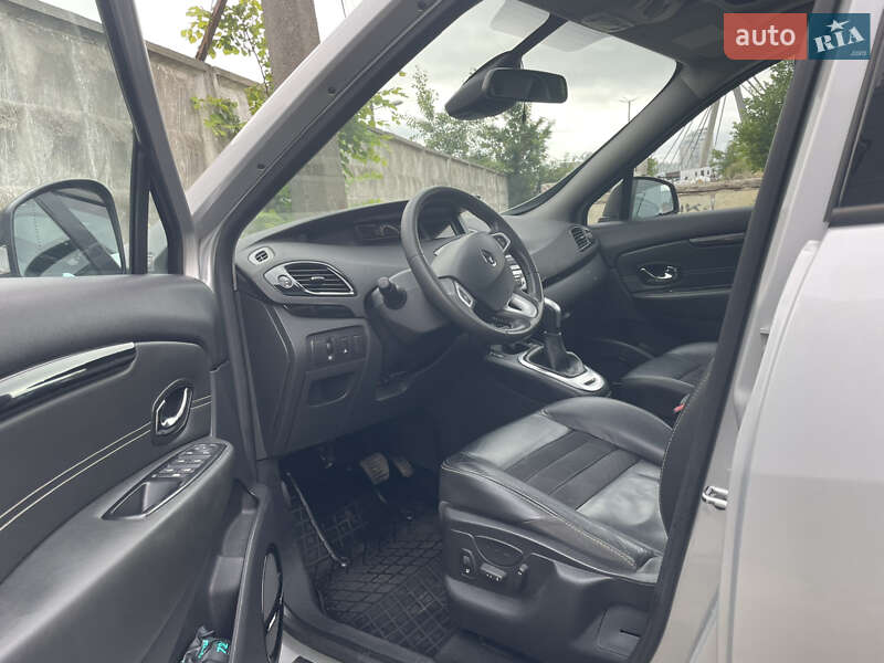 Минивэн Renault Grand Scenic 2012 в Киеве