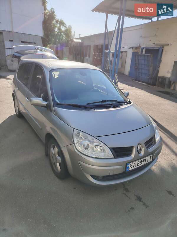 Renault Grand Scenic 2007
