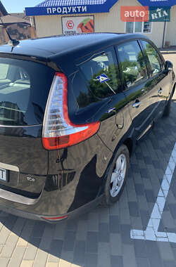 Мінівен Renault Grand Scenic 2010 в Луцьку