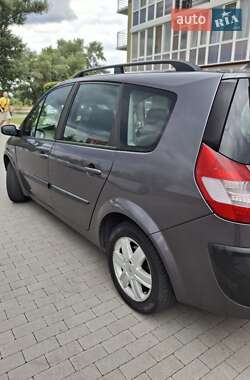 Мінівен Renault Grand Scenic 2004 в 